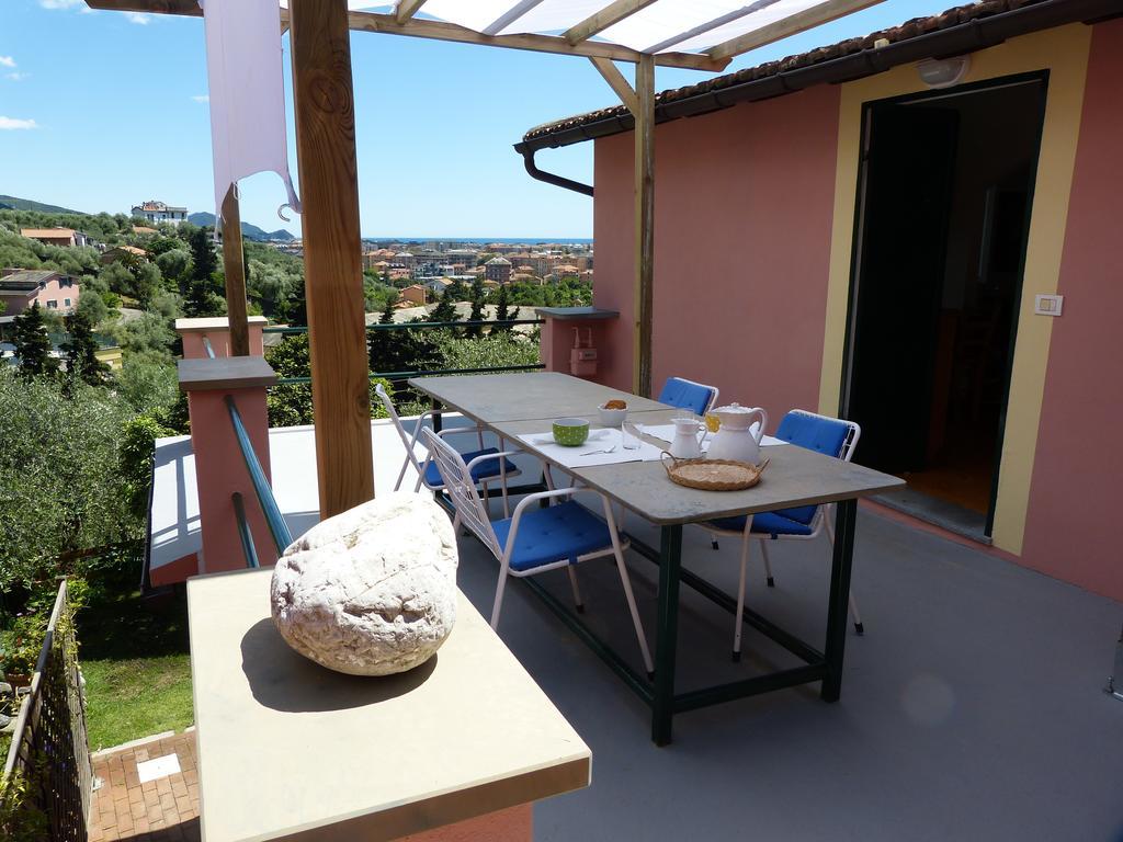 Belvedere Lodge Кьявари Номер фото